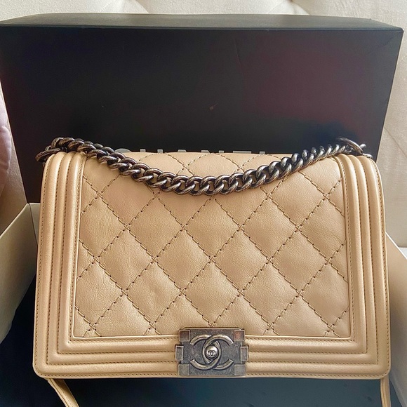 CHANEL Handbags - Chanel Meduim Boy Bag